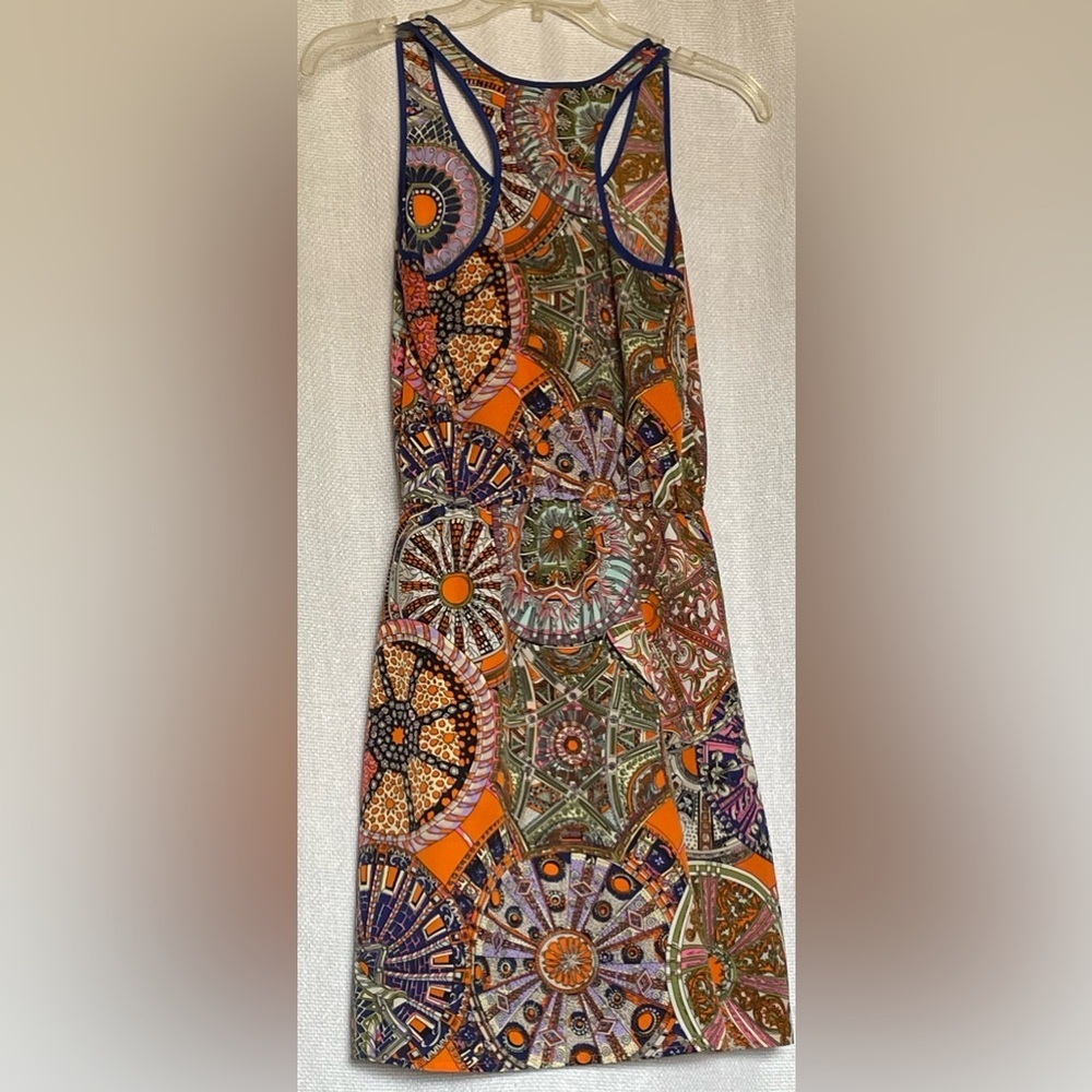 THML dress - Picture 4 of 4